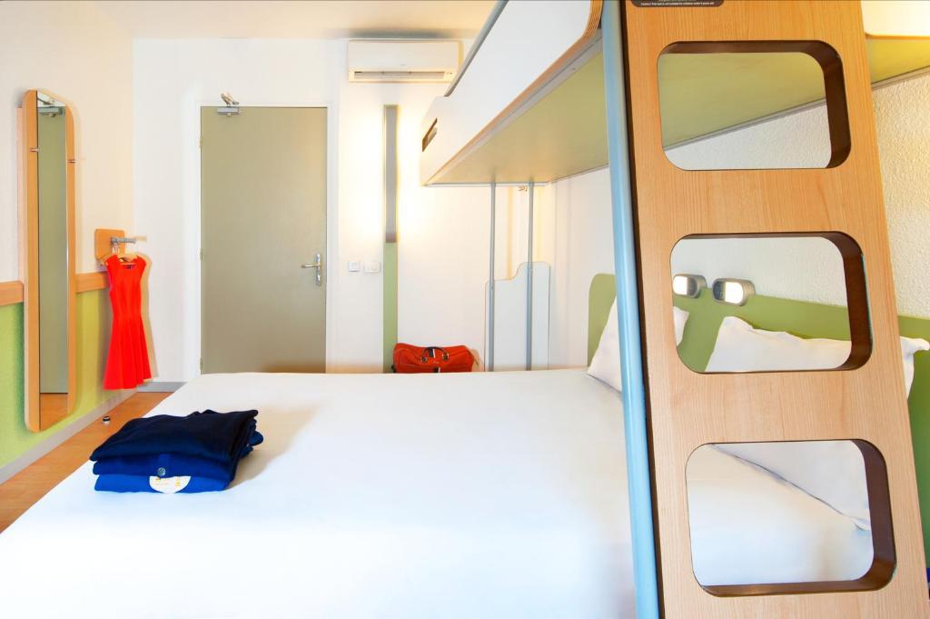 Ibis Budget Nancy Porte Sud أوديمو الغرفة الصورة